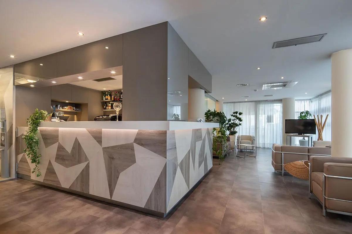 Hotel Rosanna 3 Stelle Superior Lido di Jesolo Eksteriør billede
